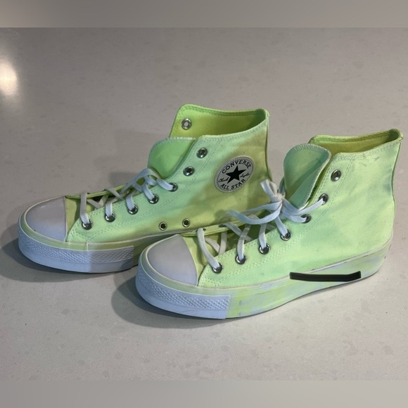 Converse Women's Chuck Taylor All Star Lift Platform High Volt Size 8 Shoes - Picture 4 of 7